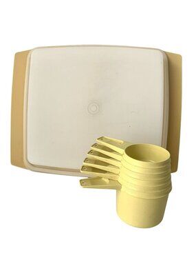Vintage Tupperware Devilled Egg Holder & Measuring Cups Yellow Gold